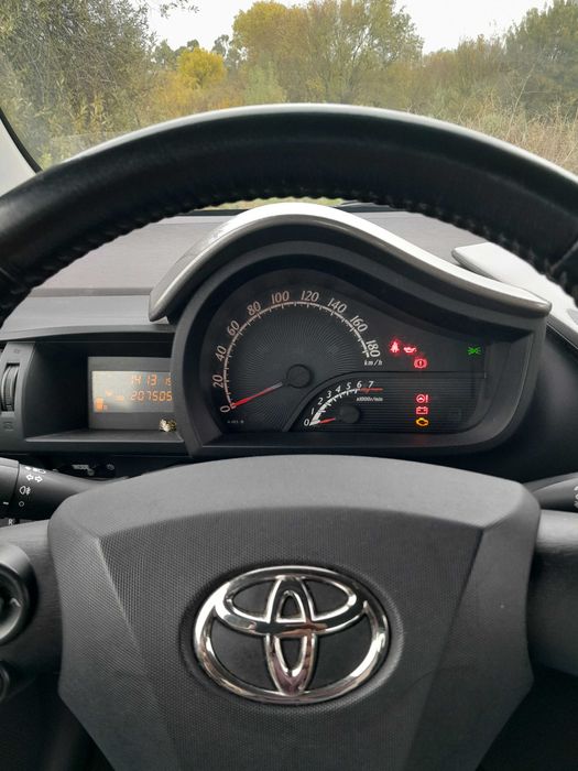 Toyota IQ 2010 impecavel
