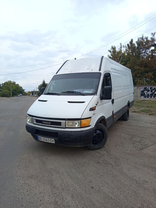 Продам iveco daily спарка категория В без торга обмен на легковушку