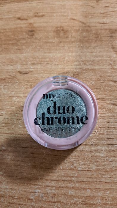 My secret duo chrome eyeshadow