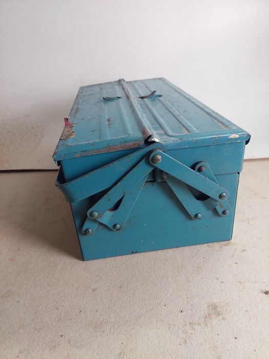 Metalowa skrzynka narzędziowa ITAL – PRL kultowa vintage 43 × 16 × 21