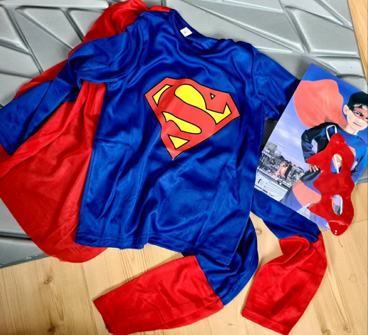L 122-134 extra kostium przebranie Superman