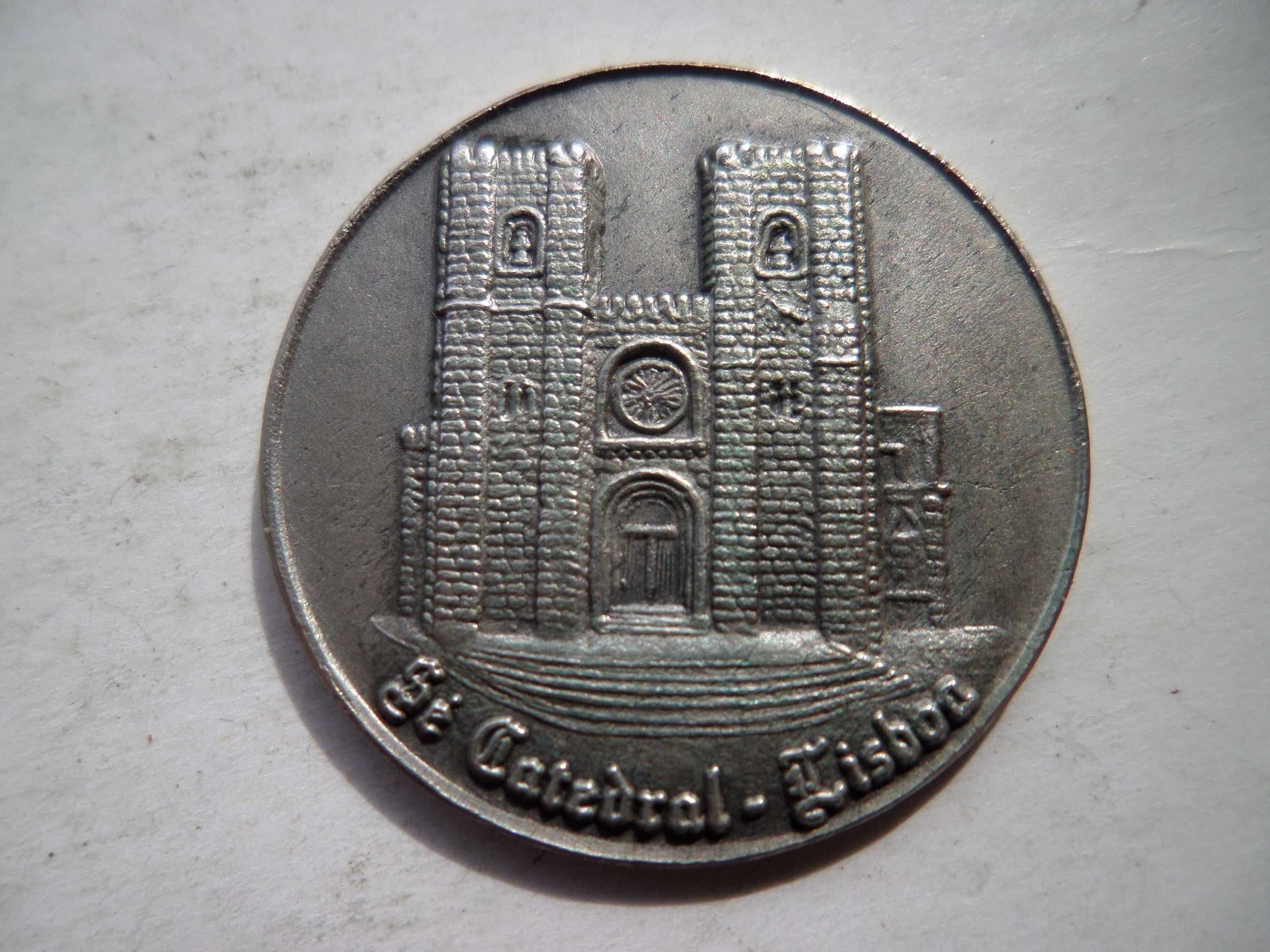 Medalha  'Sé Catedral Lisboa'  com resumo Histórico