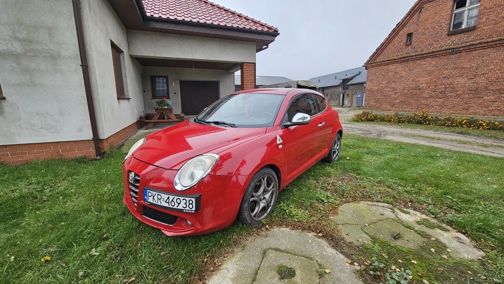 Alfa Romeo- Mito