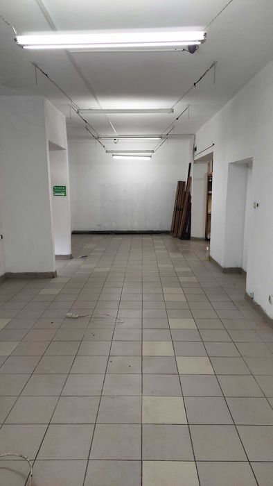 Sprzedam lokal handlowo-usługowy sklep