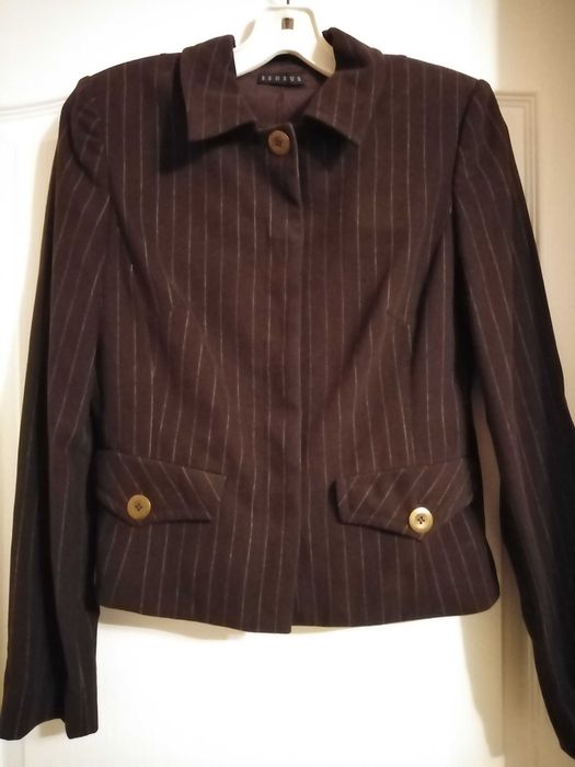 Продам женский пиджак