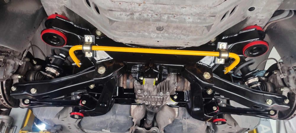 Chevrolet Camaro V 6.2 LS3 manual V8 LPG