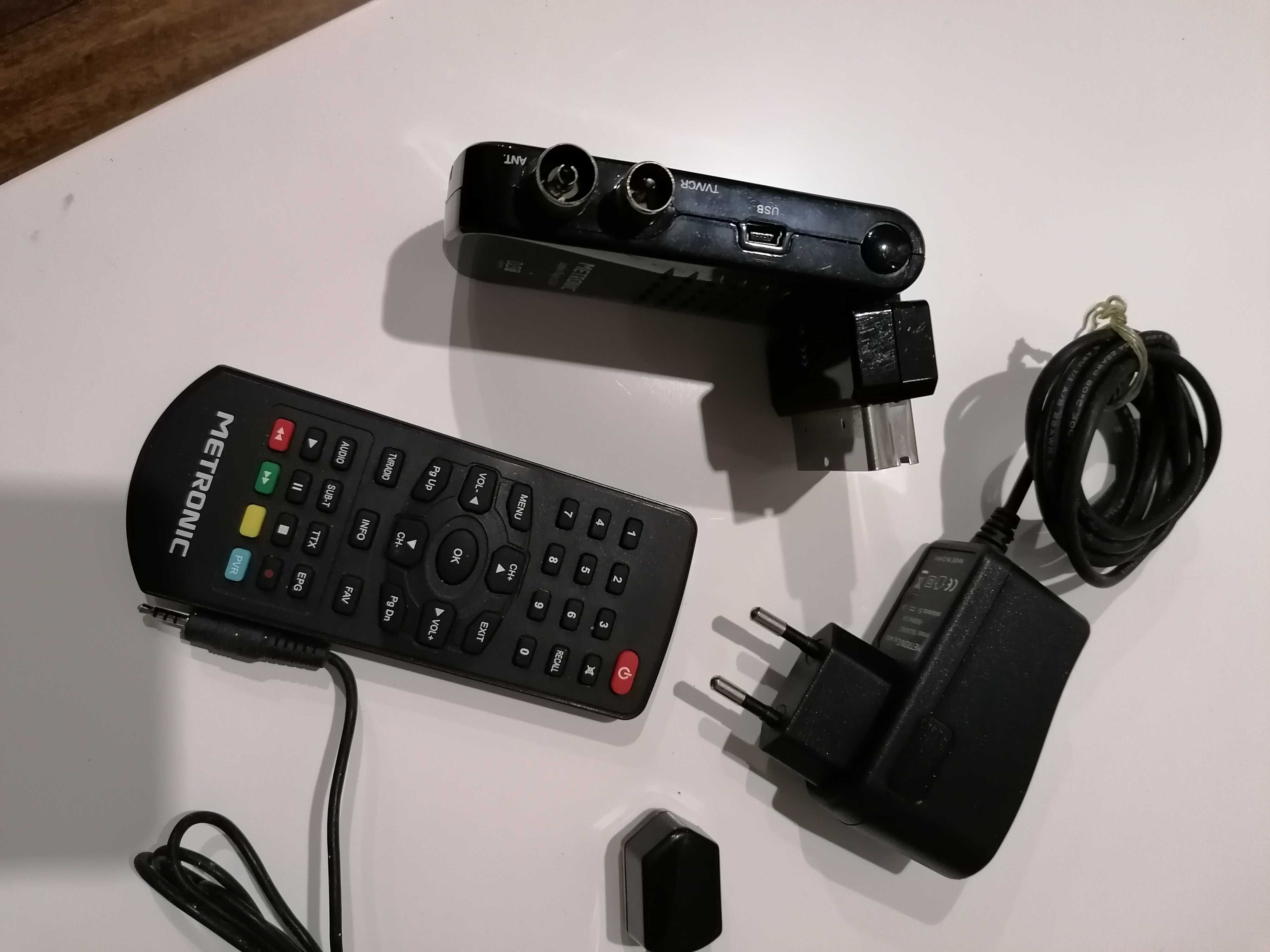 TDT para TV da marca METRONIC com entrada scart direta na TV