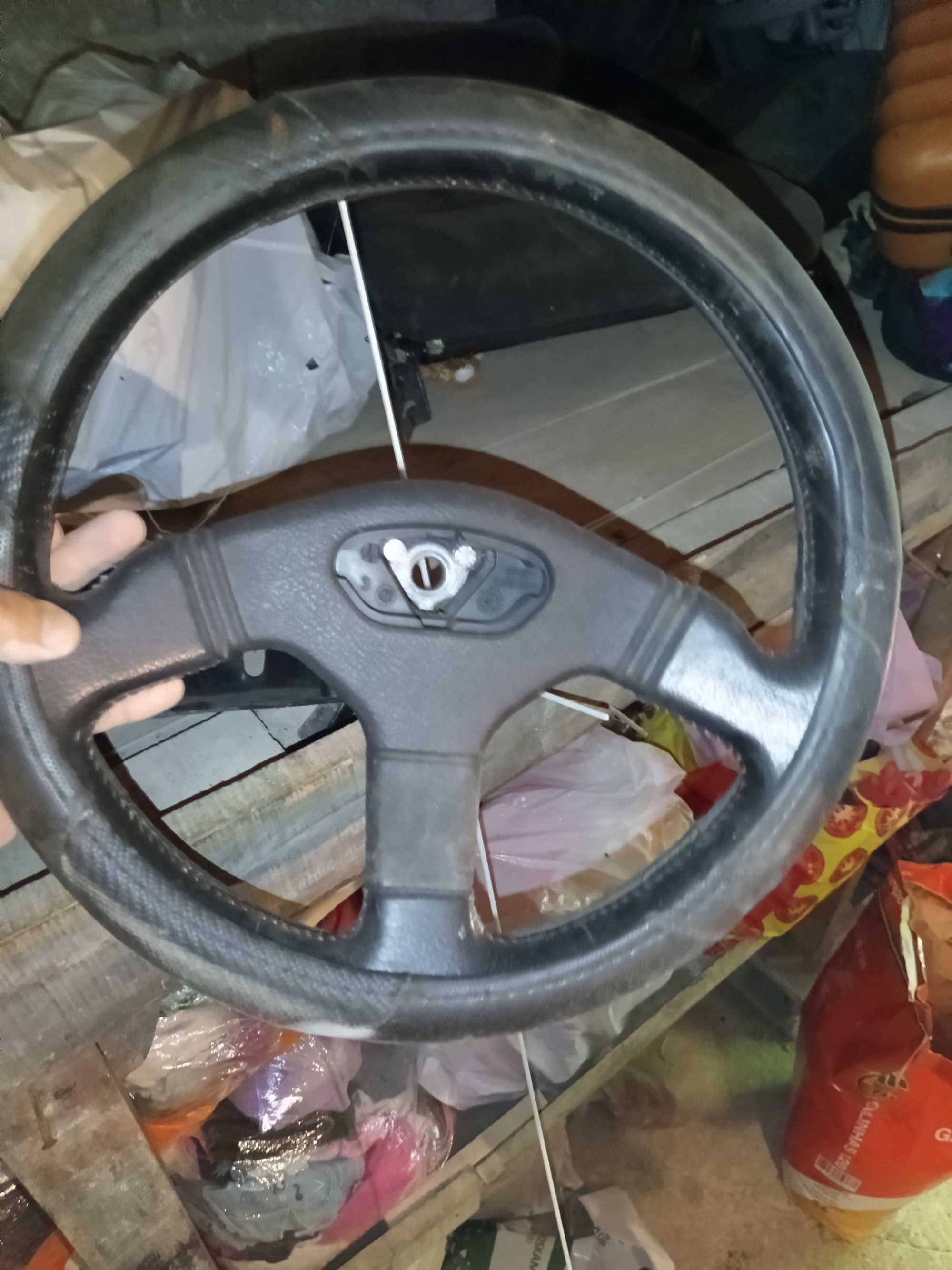 Bancos 106 gti em bom estado