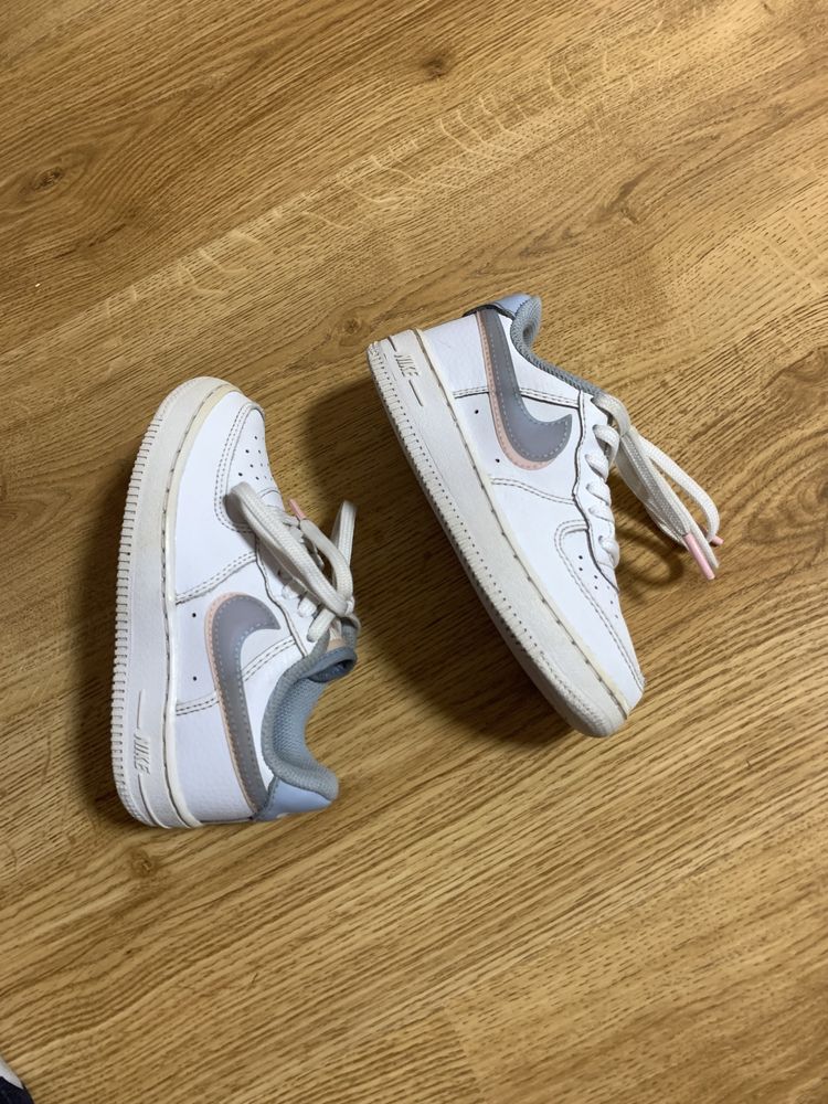 Кроссовки Nike Air Force 1 р. 27,5