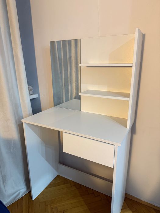 Toaletka kosmetyczka