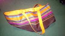 Sacos de praia riscas e tipo mochila