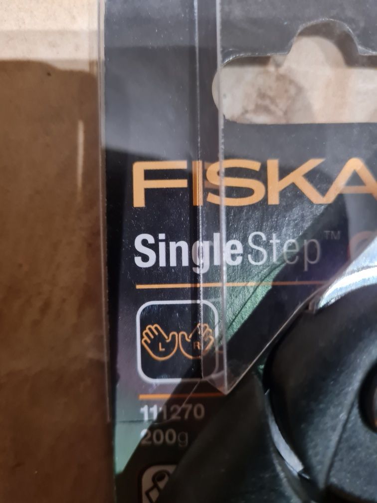 Nożyce sekator Fiskars Single Step SP27 (111270). Nowe!