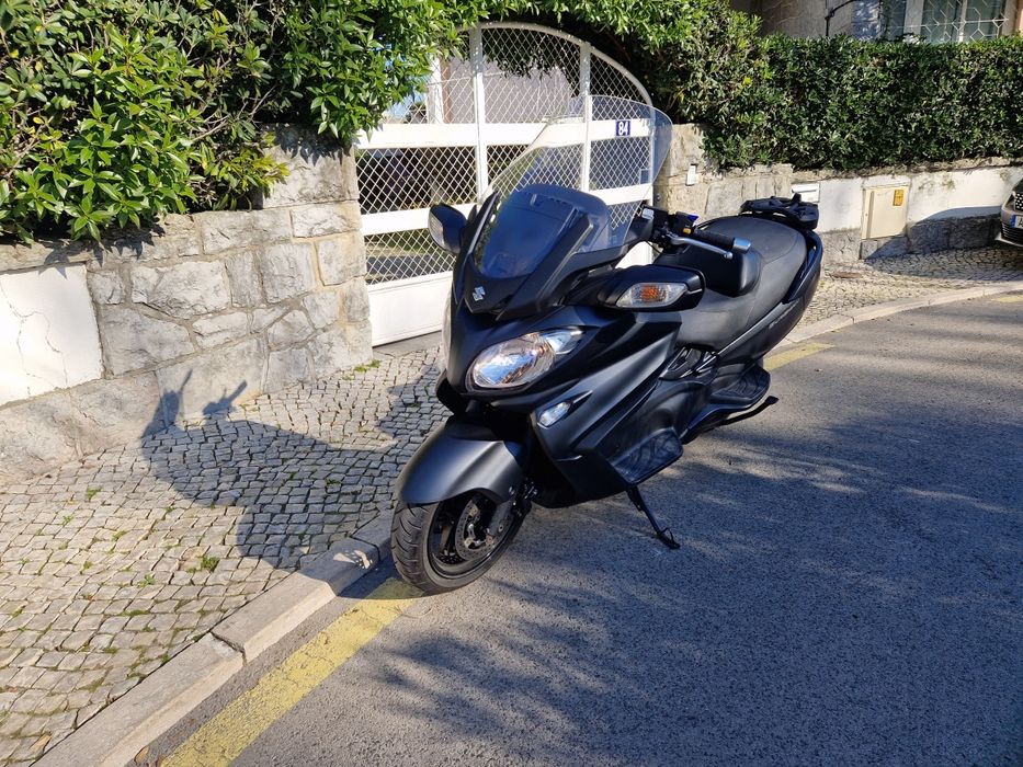 Suzuki Burgman 650
