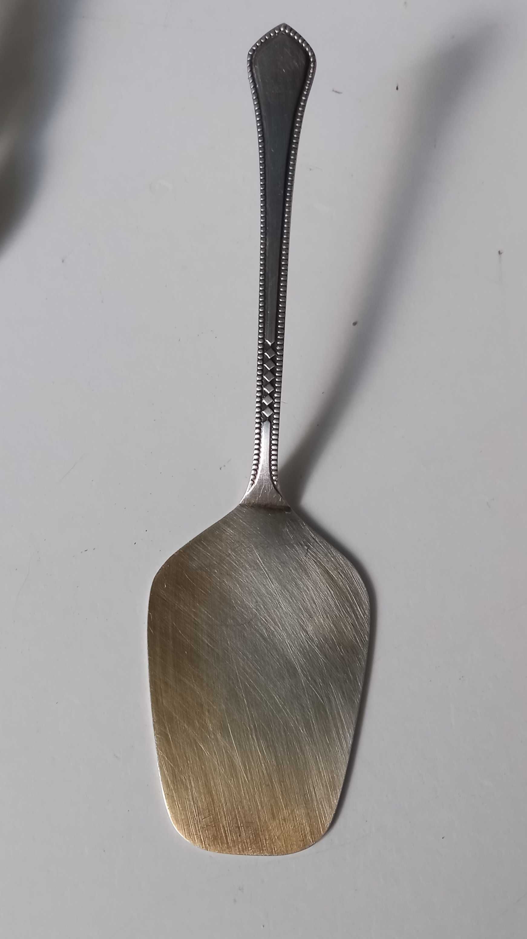 Ложки , вилки, ножи из мельхиора. СССР. Троянда и другие.