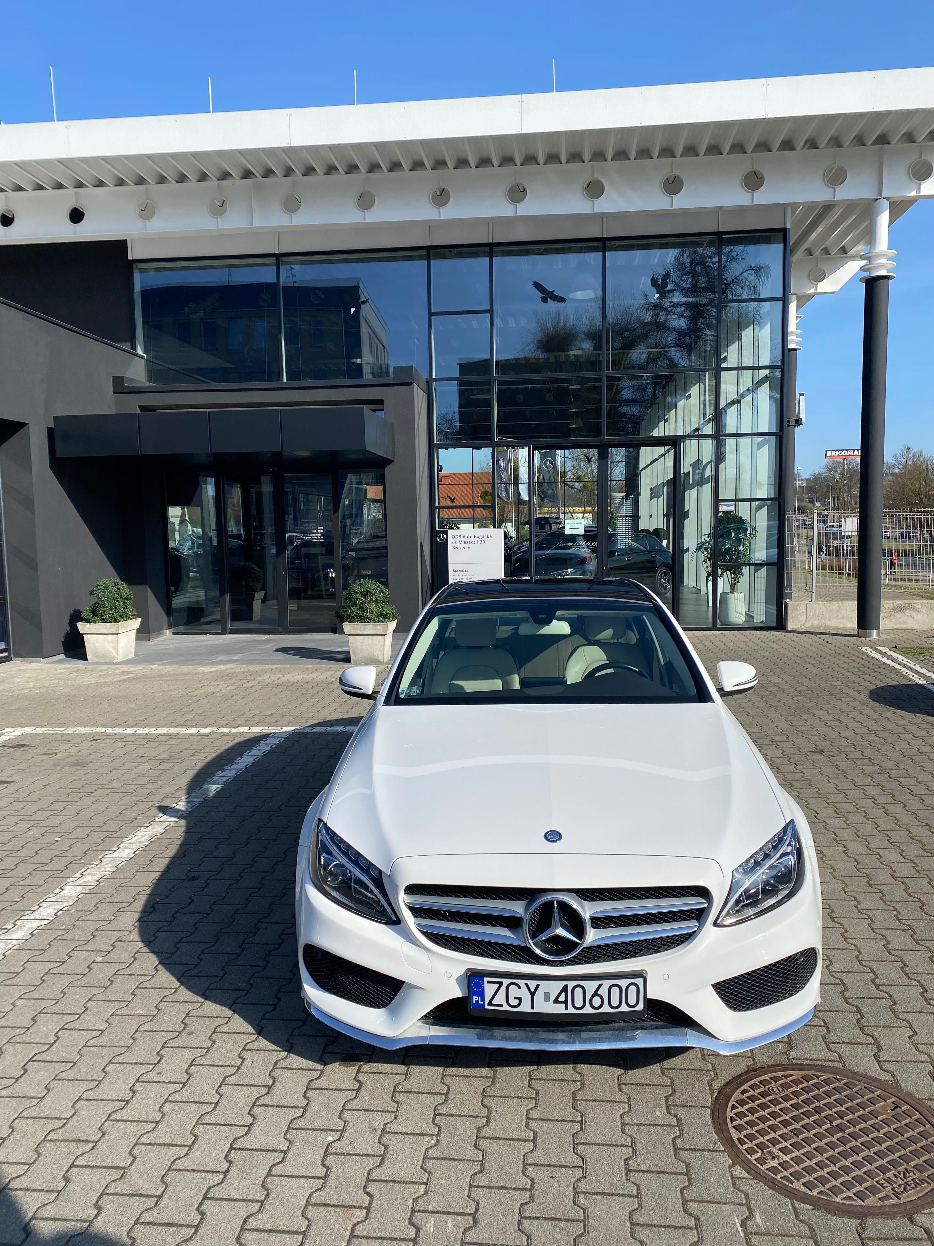 Mercedes Benz Klasa C200 4-Matic 7G Tronic  Dach Panoram Skóra Automat