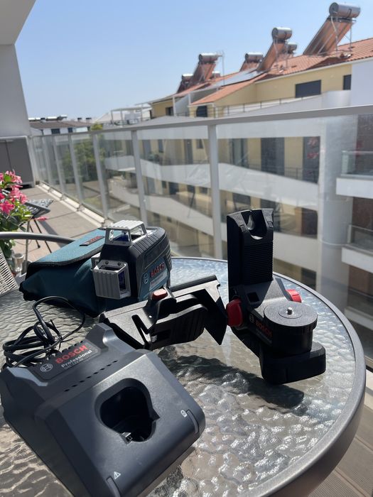 Laser bosch GLL 3-80C