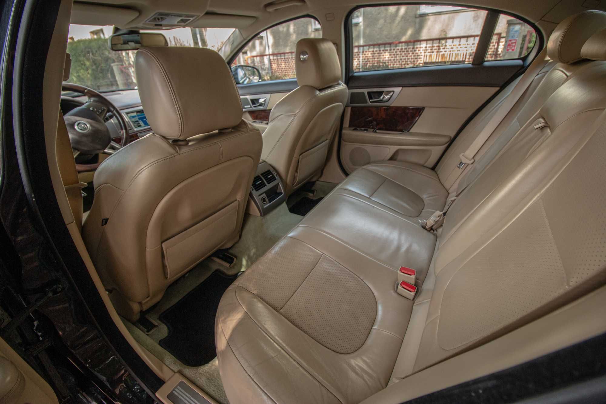Jaguar XF S do ślubu oraz inne okazje [PROMOCJA NA SEZON 2025]