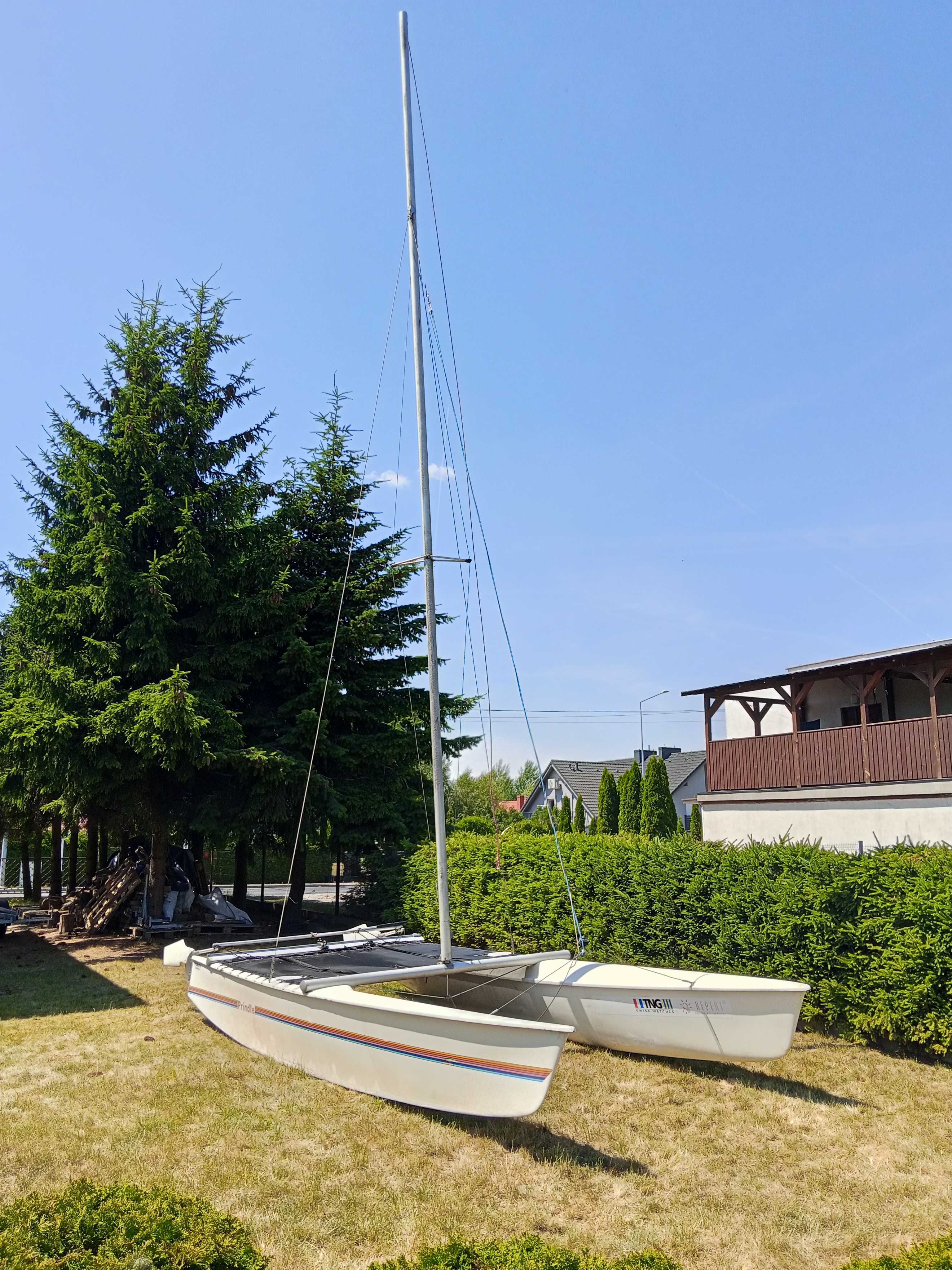 Katamaran 5,5m, Prindle 18