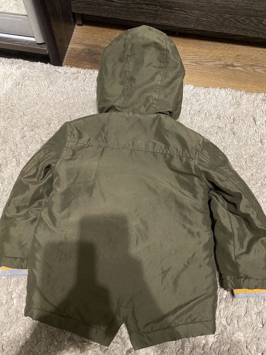 Курточка демісезона на 2-3 рки