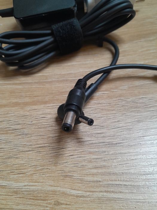 Zasilacz ładowarka do laptopa asus 33w 19v 1.75a cyd