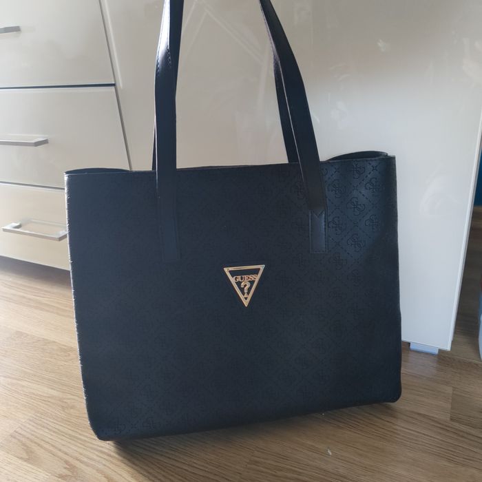 Torebka guess 2 sztuki duża oraz listonoszka.