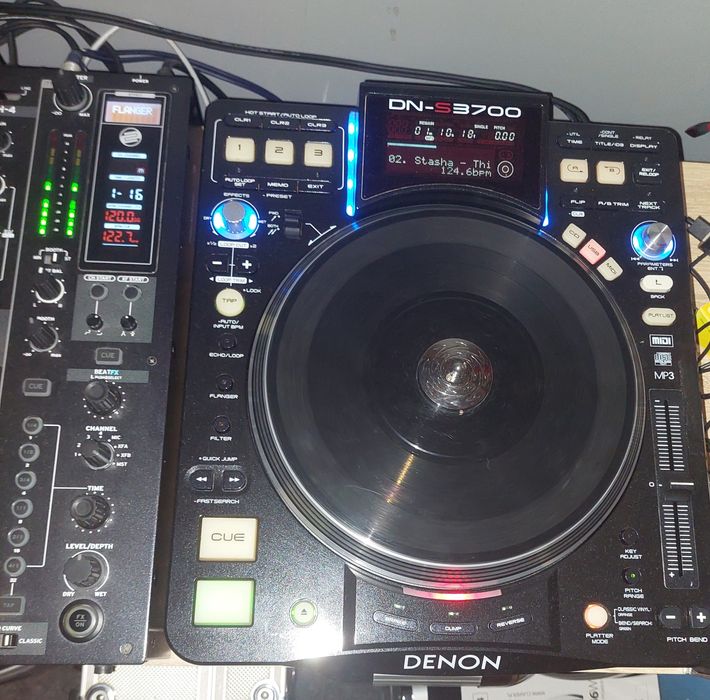 Reloop RMX80 +2x Denon DN-S3700