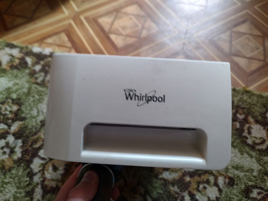 Запчасти к стиральной машине Whirlpool