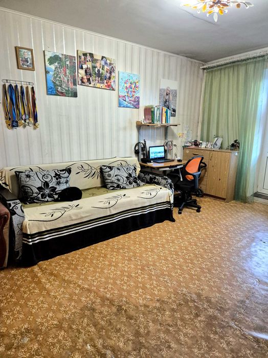 Продам 1 кімнатну квартиру