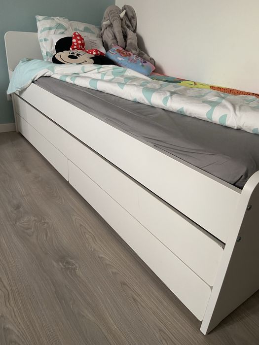 Camas individuais IKEA