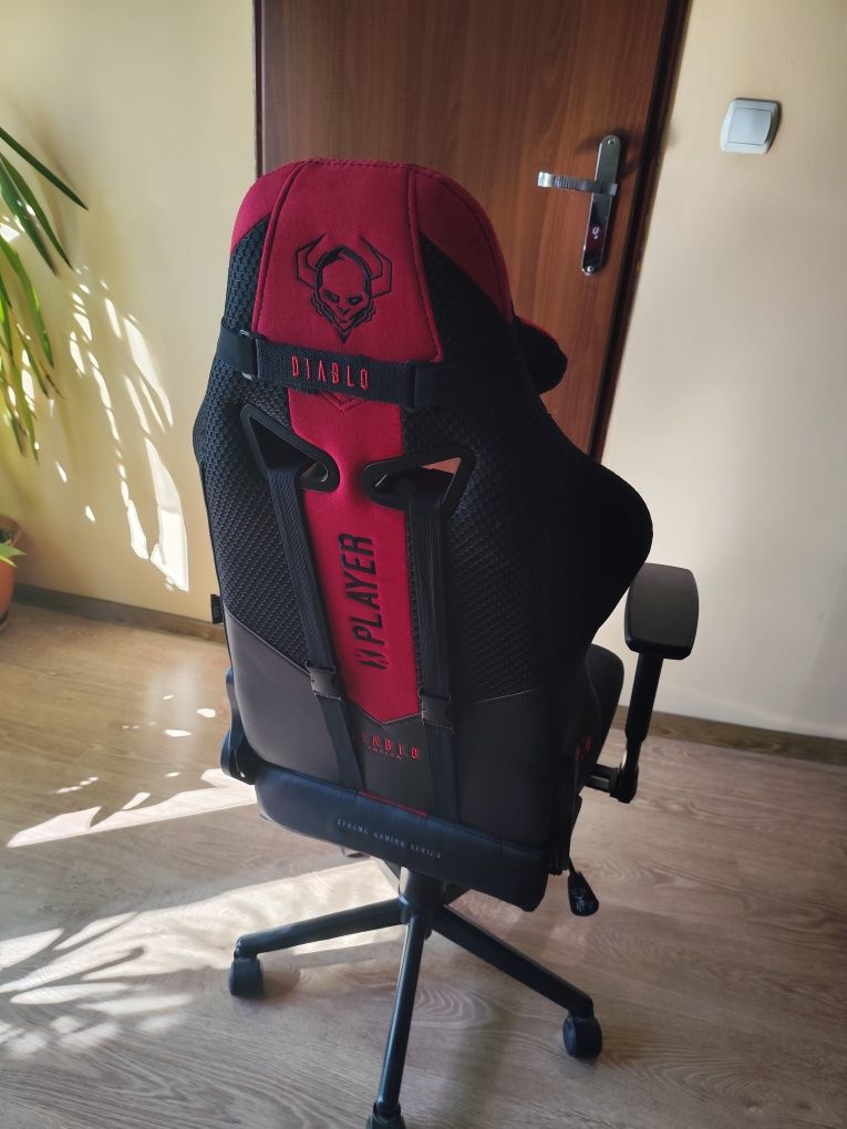 Fotel gamingowy Diablo Chairs X-PLAYER