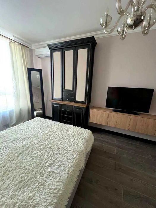 Продаж 2 к кв з ремонтом ЖК Галактика