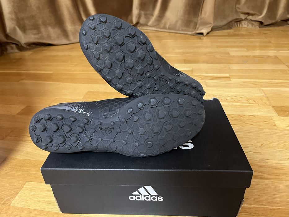 Футбольні чоловічі бутси кросівки Adidas X