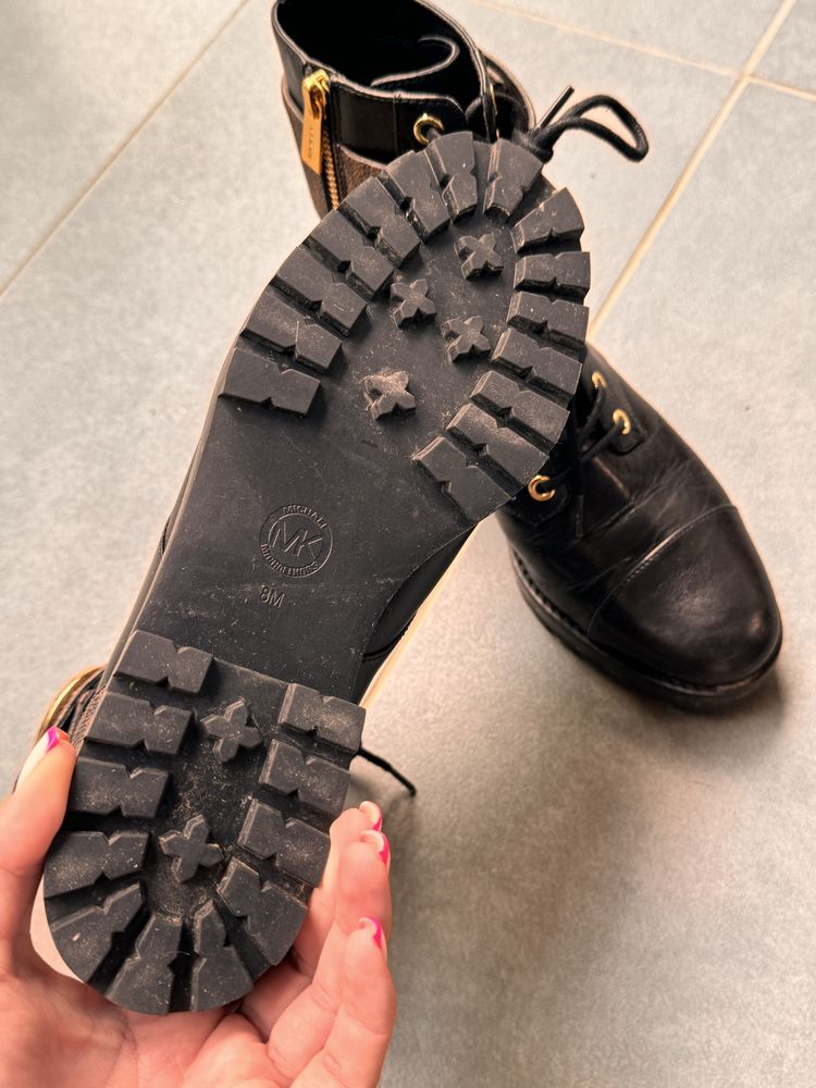 Продам michael kors