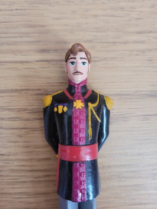 Frozen Kraina Lodu figurki ojciec Elsy król Agnarr