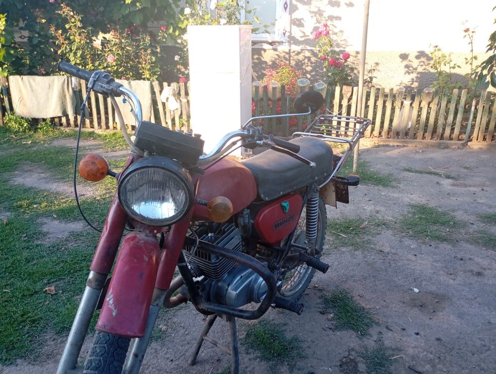 Продам мотоцикл Мінськ нового образца