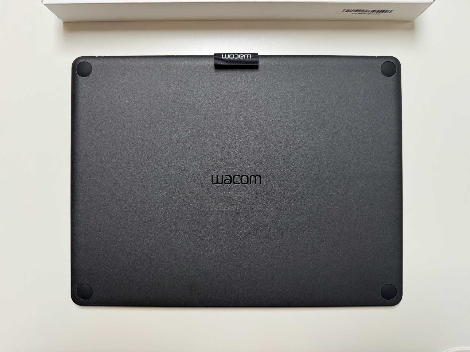 Nowy Tablet graficzny Wacom Intuos M (CTL-6100WLK-N)