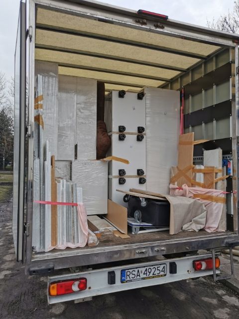 Wnoszenie Transport z windą montaż skręcanie mebli IKEA Przeprowadzki