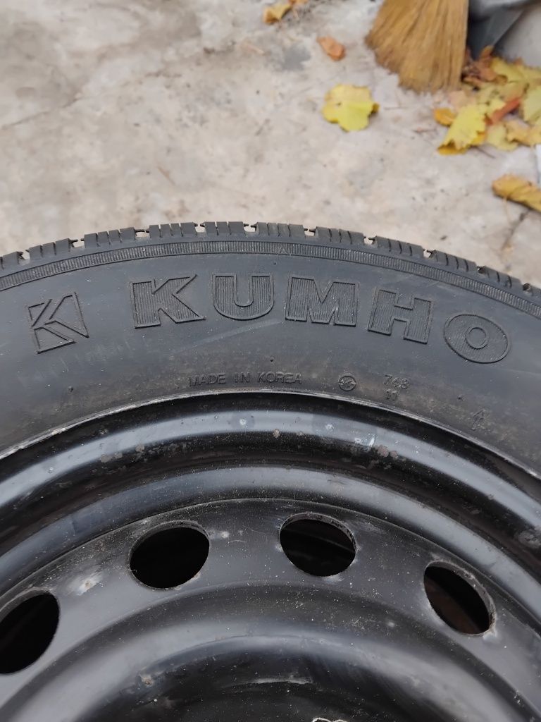 Шины Kumho R14 195 65 и диски GM комплект 4 шт.