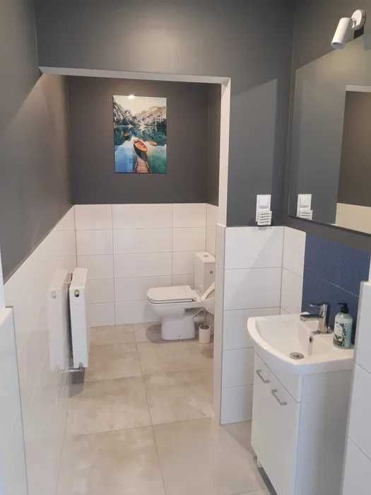 Nowoczesna sala na imprezy rodzinne i szkolenia – Łódź