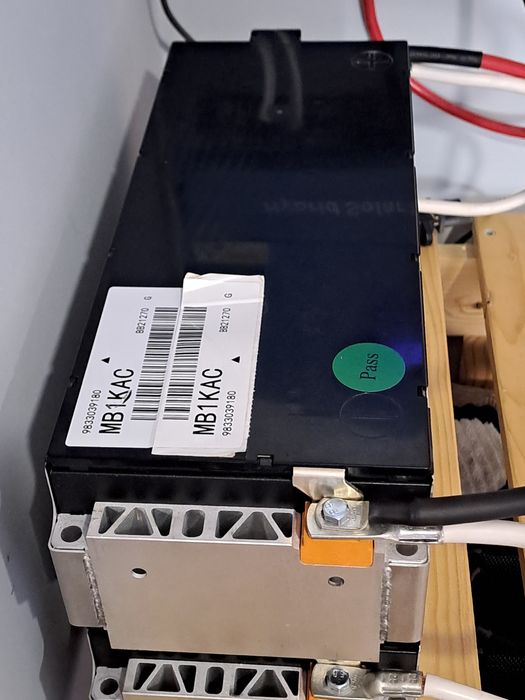 Литієва батарея. Модуль.