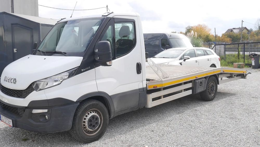 Iveco DAILY 35C17  IVECO DAILY 35C17 Auto Lawety 3,0 Alumioniowy  Najazd