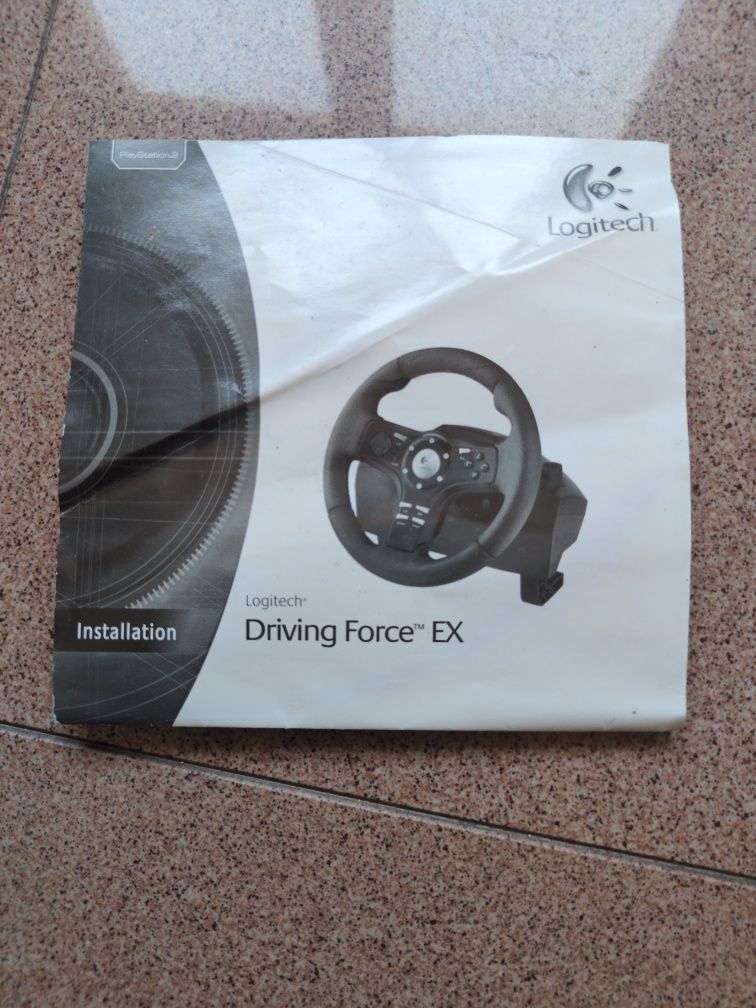 Volante Logitech Driving Force EX