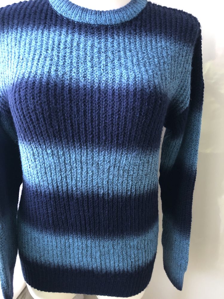 Gruby, cieplutki sweter z moherem S