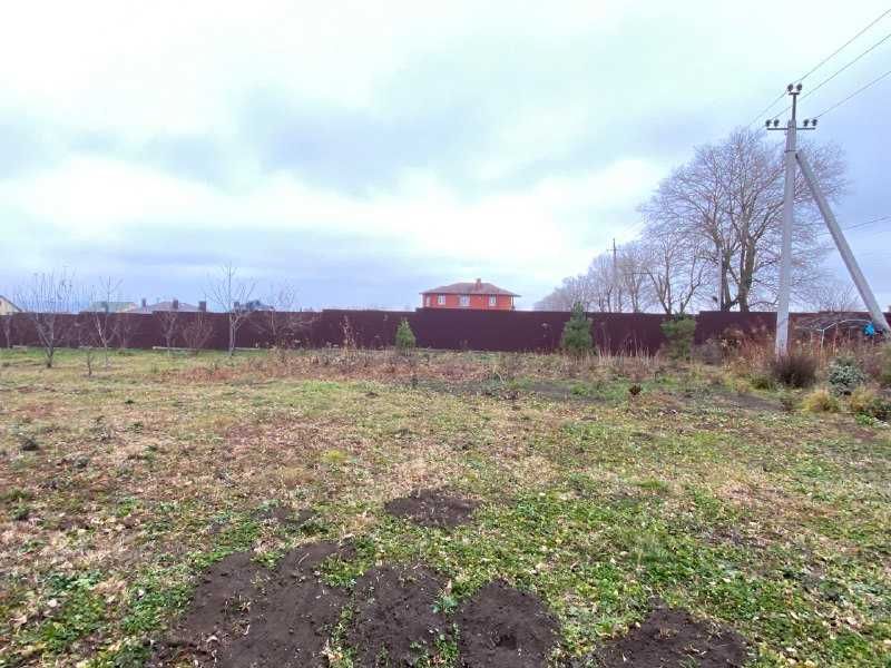 Продаж будинку у Грузевиці.