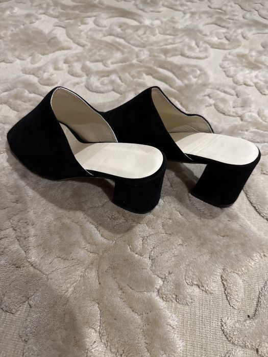 Шлепанцы  на каблуке