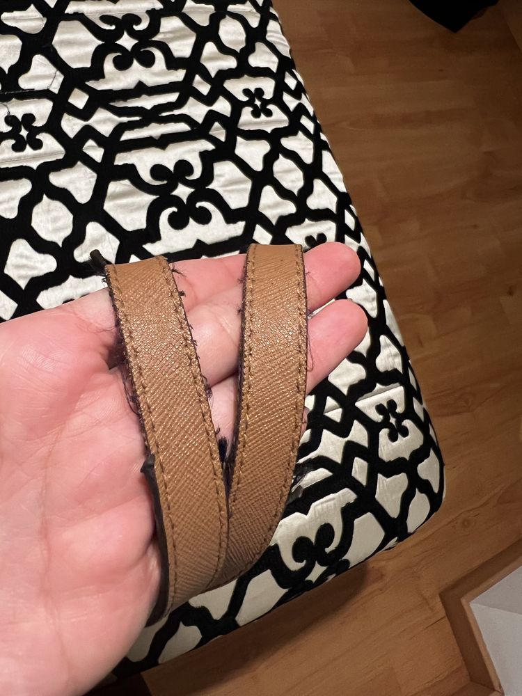 Mala Michael Kors