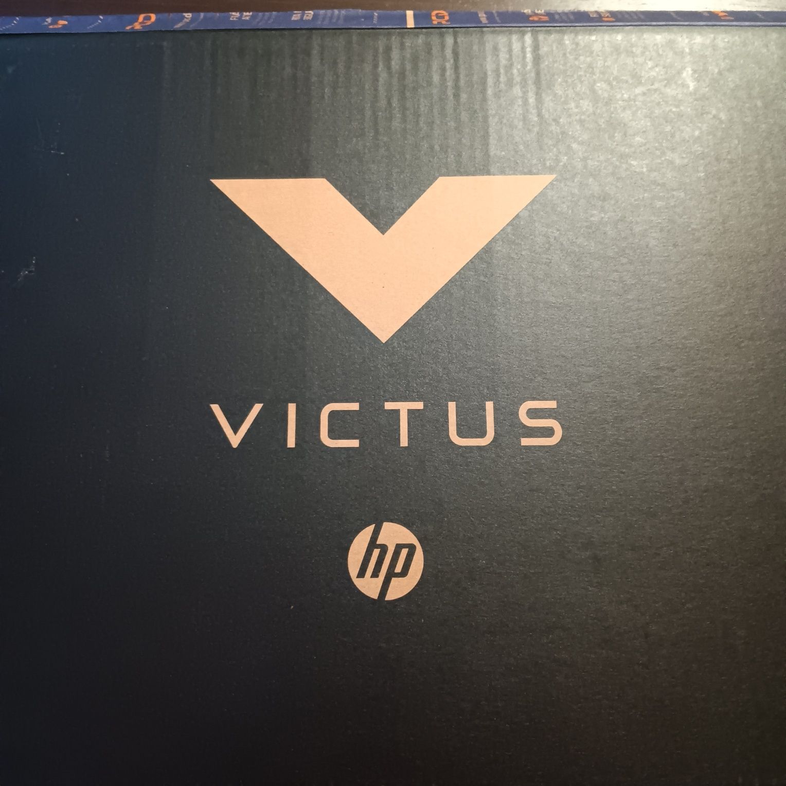 HP Victus (RTX 3050/Ryzen5 5600H/ 16gb Ram)
