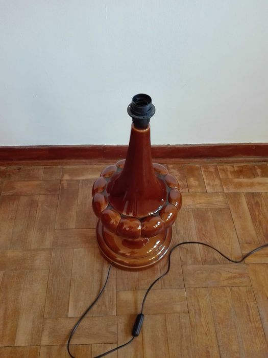 Candeeiro de cerâmica