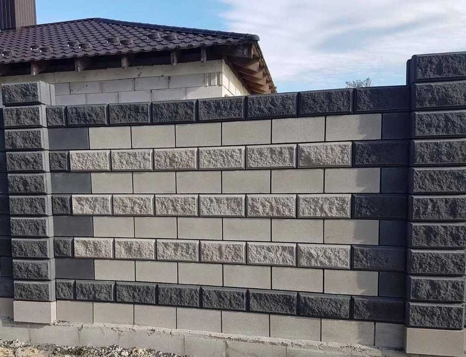 Блок парканний вібропресований, рваний камінь