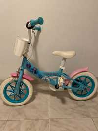 Vendo bicicleta de menina da frozen